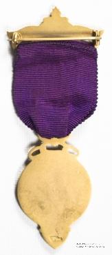 Знак INDEPENDENT ORDER OF ODDFELLOWS MANCHESTER UNITY – МАНЧЕСТЕРСКИЙ СОЮЗ НЕЗАВИСИМОГО ОРДЕНА ТАЙНОГО БРАТСТВА