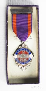 Знак  EQUITABLE FRIENDLY SOCIETY - РАВНОПРАВНОЕ ДРУЖЕСКОЕ ОБЩЕСТВО (В короб-ке).