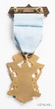 Знак RMIB 1970. STEWARD ROYAL MASONIC INSTITUTION FOR BOYS.  – Королевский Масонский институт для мальчиков.