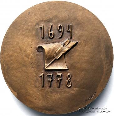 Вольтер. (ММД)