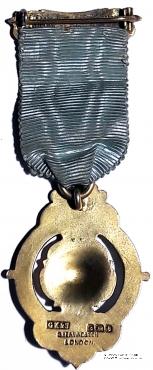 Знак RMIB 1918. STEWARD ROYAL MASONIC INSTITUTION FOR BOYS.  – Королевский Масонский институт для мальчиков.