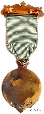 Знак RMIB 1935. STEWARD ROYAL MASONIC INSTITUTION FOR BOYS.  – Королевский Масонский институт для мальчиков.