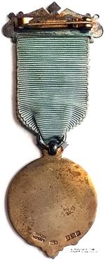 Знак RMIB 1935. STEWARD ROYAL MASONIC INSTITUTION FOR BOYS.  – Королевский Масонский институт для мальчиков.