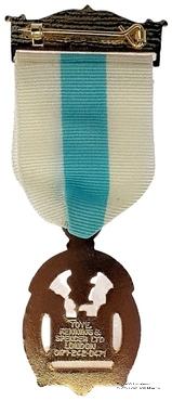 Знак MTGB 1996. STEWARD Masonic Trust for Girls and Boys.