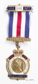 Знак “Празднование серебряного юбилея Королевы Елизаветы II»