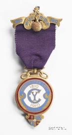 Знак INDEPENDENT ORDER OF ODDFELLOWS MANCHESTER UNITY – МАНЧЕСТЕРСКИЙ СОЮЗ НЕЗАВИСИМОГО ОРДЕНА ТАЙНОГО БРАТСТВА