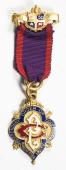 Знак INDEPENDENT ORDER OF ODDFELLOWS MANCHESTER UNITY – МАНЧЕСТЕРСКИЙ СОЮЗ НЕЗАВИСИМОГО ОРДЕНА ТАЙНОГО БРАТСТВА