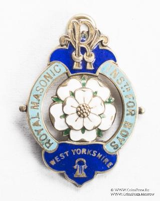 Знак RMIB 1918. STEWARD ROYAL MASONIC INSTITUTION FOR BOYS.  – Королевский Масонский институт для мальчиков.