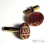 Запонки с символикой.
