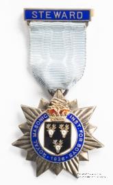 Знак RMIB 1926. STEWARD ROYAL MASONIC INSTITUTION FOR BOYS.  – Королевский Масонский институт для мальчиков.
