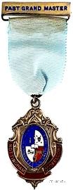 Знак PGM - Past Grand Master INDEPENDENT ORDER OF ODDFELLOWS MANCHESTER UNITY 